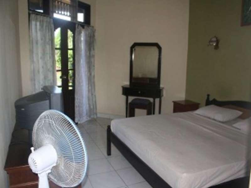 Отель Oyo 2122 Puri Sanur Экстерьер фото