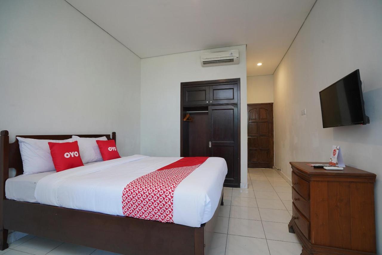 Отель Oyo 2122 Puri Sanur Экстерьер фото